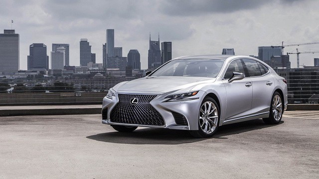 Lexus LS 2019 ra mắt Việt Nam, giá khởi điểm xấp xỉ Mercedes-Maybach
