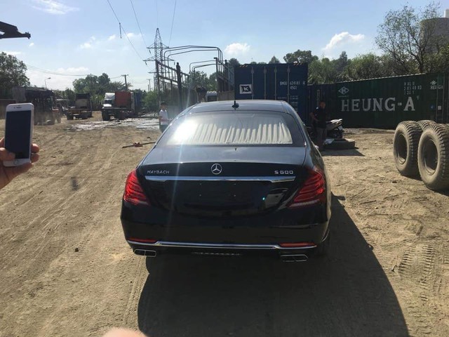 Mercedes-Maybach S600 Pullman hàng hiếm tái xuất tại Việt Nam - Ảnh 3.