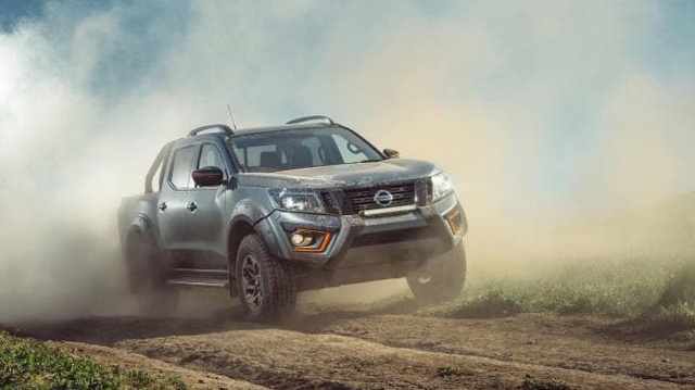 Nissan hé lộ siêu bán tải Navara lấy cảm hứng từ... Ford Ranger Raptor