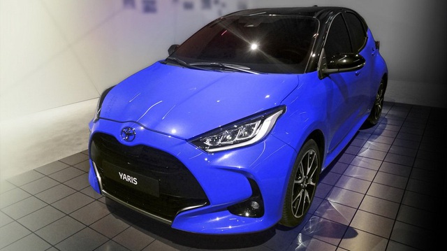 Toyota Yaris mới bất ngờ lộ ảnh: Mới nhìn tưởng C-HR thu nhỏ
