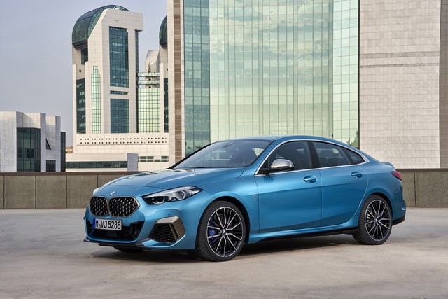 Ra mắt BMW 2-Series Gran Coupe: Cấu mỗi xe BMW một ít để cạnh tranh Mercedes-Benz CLA - Ảnh 3. Ra mắt BMW 2-Series Gran Coupe: Cấu mỗi xe BMW một ít để cạnh tranh Mercedes-Benz CLA - Ảnh 3.
