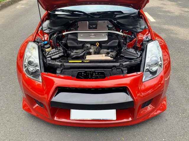 Bán xe 11 năm tuổi, chủ xe tự tin: Đẹp nhất trong tất cả Nissan 350Z tại Việt Nam - Ảnh 3. Bán xe 11 năm tuổi, chủ xe tự tin: Đẹp nhất trong tất cả Nissan 350Z tại Việt Nam - Ảnh 3.