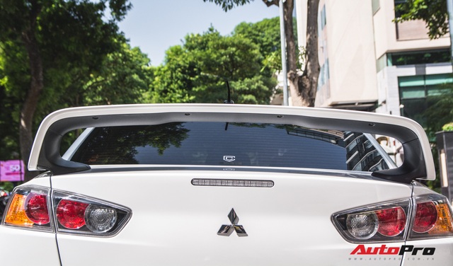 Bắt gặp Mitsubishi Lancer Evolution Final Edition độc nhất Việt Nam - giá ngang ngửa Ford Mustang GT - Ảnh 10.