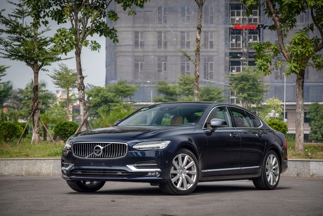 Đại gia Việt bán hàng hiếm Volvo sau 2.000 km trải nghiệm, tiền thu về vẫn đủ mua mới BMW 520i - Ảnh 9. Đại gia Việt bán hàng hiếm Volvo sau 2.000 km trải nghiệm, tiền thu về vẫn đủ mua mới BMW 520i - Ảnh 9.