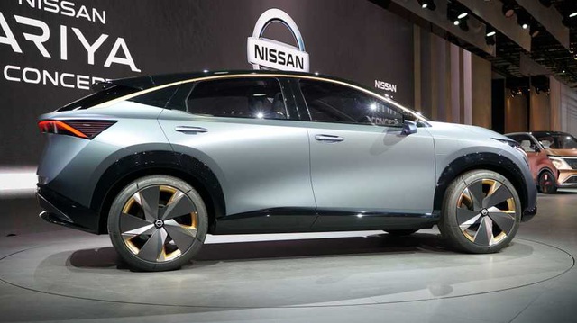 Nissan Ariya siêu đẹp lộ ảnh đăng ký bản quyền - SUV to ngang Honda HR-V và Hyundai Kona