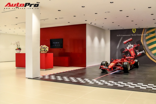 Khám phá bên trong showroom Ferrari chính hãng tại Việt Nam: Từ gạch lát nền đúng chuẩn đến diện tích lớn hàng đầu thế giới - Ảnh 8.