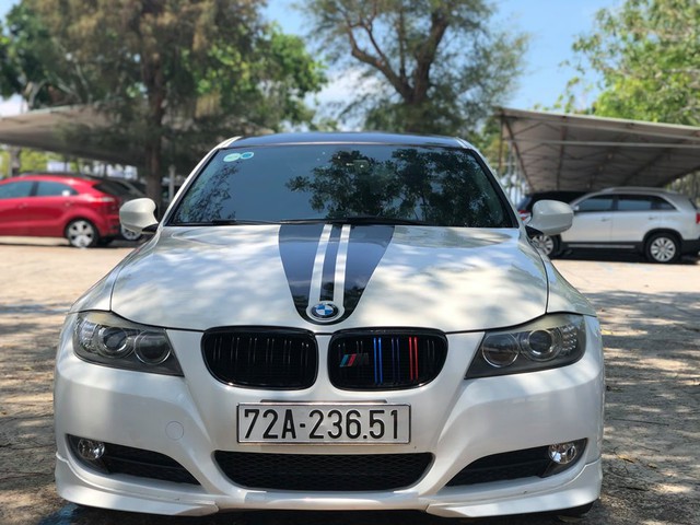 Bán BMW 320i với giá Toyota Vios bản tiêu chuẩn, chủ xe vẫn tự tin nhờ vào 2 trang bị khác biệt sau đây - Ảnh 1.