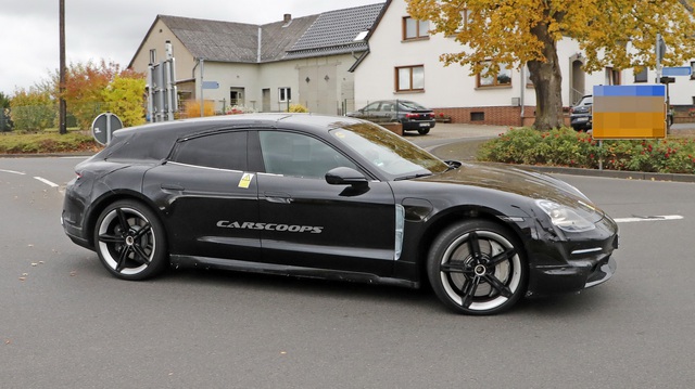 Porsche Taycan sắp về Việt Nam có thêm bản 'đuôi dài'