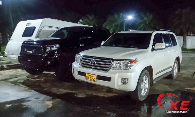Đẳng cấp dân chơi Lào, xe sang biển siêu đẹp chạy đầy đường - Ảnh 5.