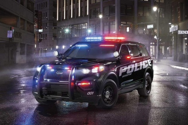 Lịch sử của những chiếc xe cảnh sát siêu ngầu tại Mỹ - Ảnh 9.