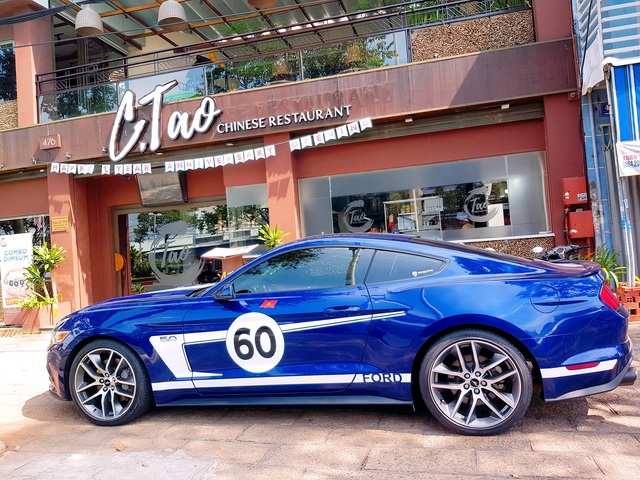 Dàn xe cơ bắp Mỹ Ford Mustang rủ nhau tề tựu tại nhà hàng của doanh nhân Nguyễn Quốc Cường - Ảnh 10.