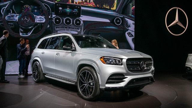 Mercedes-Benz GLS 2020 chính hãng chuẩn bị về Việt Nam có giá dự kiến hơn 4,8 tỷ đồng - Ảnh 1.