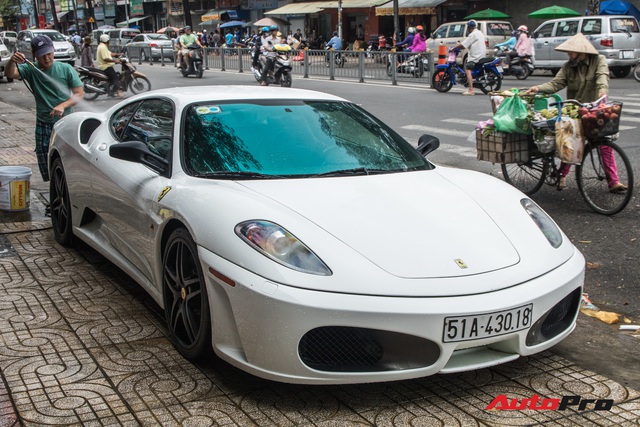 Doanh nhân Đặng Lê Nguyên Vũ tiếp tục chia tay thêm một mẫu Ferrari hàng hiếm tại Việt Nam - Ảnh 1.