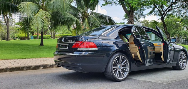 Sau 10 năm, BMW 760Li giá 14 tỷ của đại gia Việt xuống giá chỉ 990 triệu đồng - Ảnh 2.