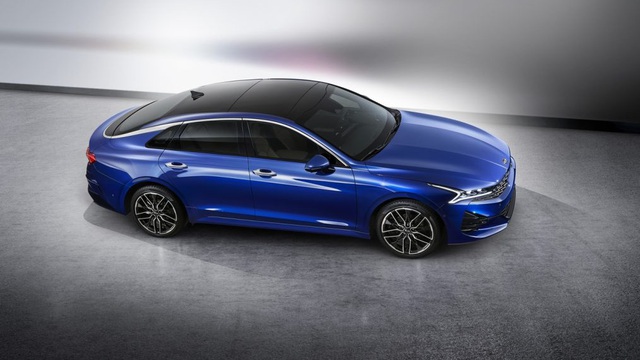 Kia Optima tiếp tục tung ảnh thế hệ mới "chất như nước cất", đủ sức đọ Toyota Camry
