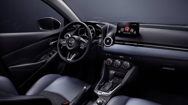 Mazda2 sedan thế hệ mới chính thức trình diện: Thêm mỹ miều để đấu Toyota Vios - Ảnh 4.