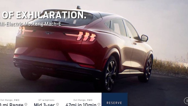 Lộ diện siêu phẩm SUV Ford Mustang độc đáo trước ngày ra mắt