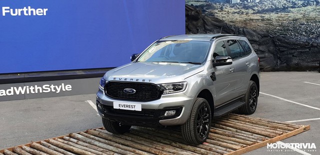 Ảnh thực tế cặp đôi Ford Ranger và Everest mới vừa ra mắt có thể về Việt Nam - Ảnh 2. Ảnh thực tế cặp đôi Ford Ranger và Everest mới vừa ra mắt có thể về Việt Nam - Ảnh 2.