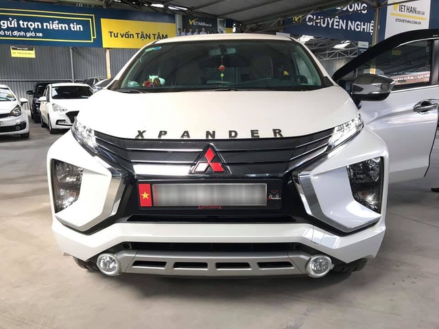 Mitsubishi Xpander mới đi 17.000 km rao bán giá 648 triệu đồng - cao hơn cả giá xe mới - Ảnh 1.