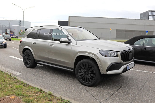 Mercedes nhá hàng Maybach GLS lần cuối ngay trước ngày ra mắt - Ảnh 1.