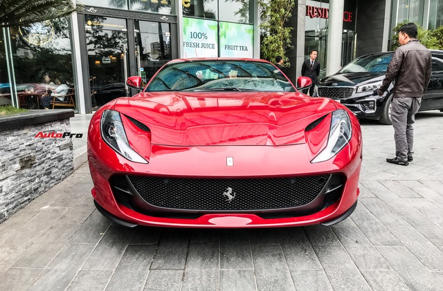 Đại gia Việt sắm nhiều Ferrari độc, lạ: Đa dạng từ xe cổ đến hàng hot nhất thị trường hiện nay - Ảnh 1.