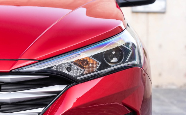 Ảnh thực tế đối thủ trực tiếp của Toyota Vios vừa ra mắt: Kiểu dáng phá cách, nhiều công nghệ, giá rẻ - Ảnh 3.