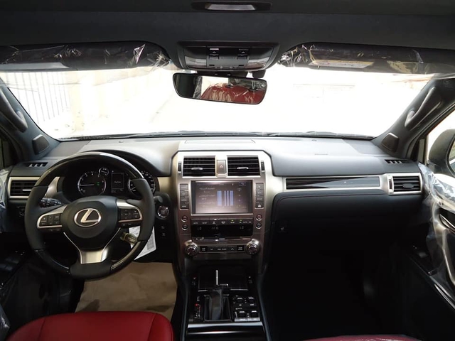 Đại lý tư nhân đồng loạt chào bán Lexus GX 460 2020 full option giá hơn 6 tỷ đồng, tháng 12 về Việt Nam - Ảnh 2. Đại lý tư nhân đồng loạt chào bán Lexus GX 460 2020 full option giá hơn 6 tỷ đồng, tháng 12 về Việt Nam - Ảnh 2.