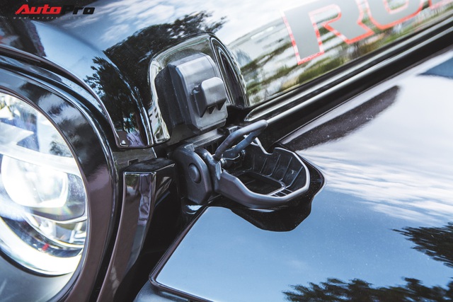 Chi tiết Jeep Gladiator Rubicon Launch Edition cực độc tại Việt Nam, giá bán 3,8 tỷ đồng - Ảnh 7. Chi tiết Jeep Gladiator Rubicon Launch Edition cực độc tại Việt Nam, giá bán 3,8 tỷ đồng - Ảnh 7.