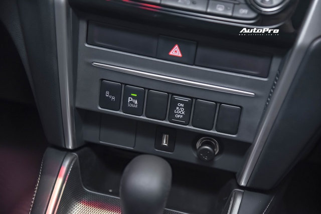 Đánh giá nhanh Mitsubishi Triton full option: Cơ hội vượt lên đã tới! - Ảnh 8.