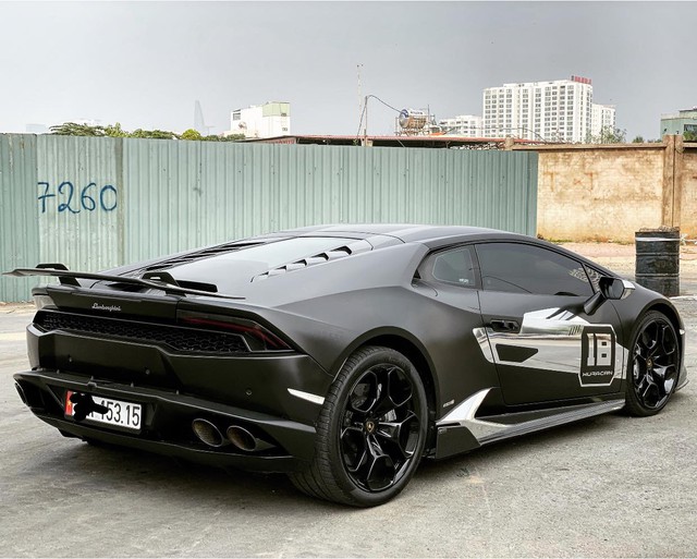 Lamborghini Huracan từng của đại gia Nam Định bất ngờ xuất hiện tại Sài Gòn - Ảnh 5.