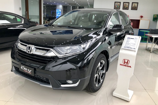 Loạt xe bị ‘hạ bệ’ khỏi top 10 bán chạy tại Việt Nam: Innova suýt bị Ertiga vượt mặt nhưng Honda CR-V gây bất ngờ hơn - Ảnh 1. Loạt xe bị ‘hạ bệ’ khỏi top 10 bán chạy tại Việt Nam: Innova suýt bị Ertiga vượt mặt nhưng Honda CR-V gây bất ngờ hơn - Ảnh 1.