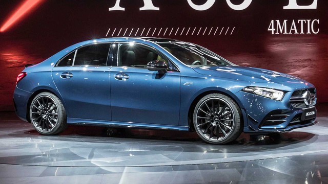 Các hãng xe Trung Quốc nhăm nhe nuốt phần lớn cổ phần của hãng mẹ Mercedes-Benz - Ảnh 1. Các hãng xe Trung Quốc nhăm nhe nuốt phần lớn cổ phần của hãng mẹ Mercedes-Benz - Ảnh 1.