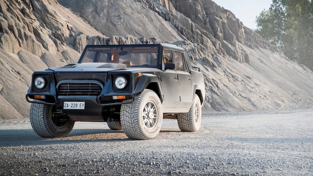 Lamborghini LM002 - Hồi sinh để tạo thành cặp đôi hoàn hảo cùng Urus