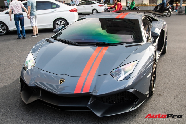 Cận cảnh lớp áo bắt trend trên chiếc Lamborghini Aventador bản độ của đại gia Bạc Liêu - Ảnh 4.