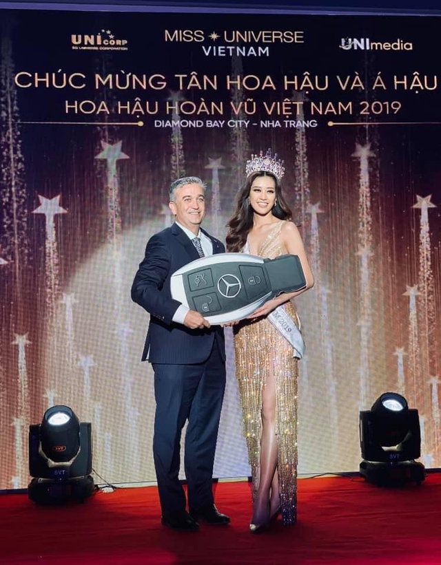 Được tặng xe Mercedes tiền tỷ nhưng đây mới là hai chiếc ‘xe cỏ’ gắn bó với tân Hoa hậu Hoàn vũ Nguyễn Trần Khánh Vân - Ảnh 5.