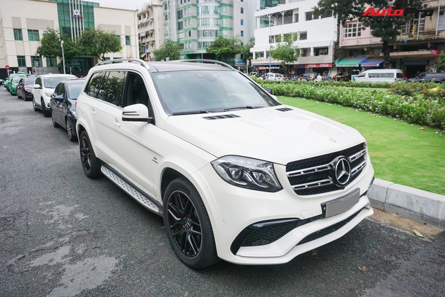 Với một chi tiết khác biệt, chiếc Mercedes-AMG GLS 63 giá 12 tỷ đồng của đại gia Sài Gòn trở nên độc nhất vô nhị tại Việt Nam - Ảnh 1.