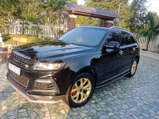 Zotye T600s 2017 mạ vàng, dán logo DISCOVERY khắp thân xe rao bán hơn 500 triệu đồng - Ảnh 6. Zotye T600s 2017 mạ vàng, dán logo DISCOVERY khắp thân xe rao bán hơn 500 triệu đồng - Ảnh 6.