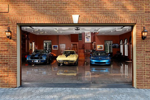Những garage xe đáng mơ ước nhất thế giới - Ảnh 29.