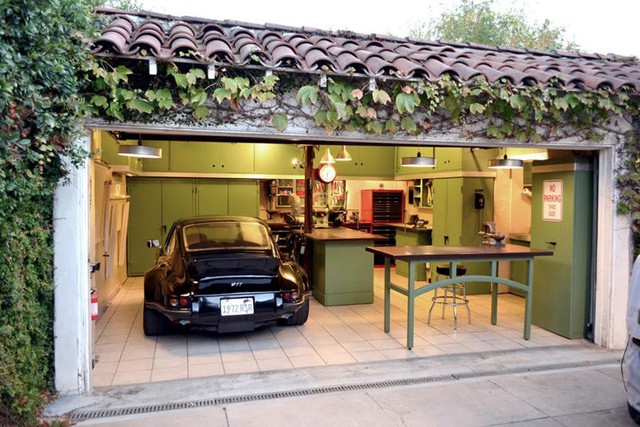 Những garage xe đáng mơ ước nhất thế giới - Ảnh 36.
