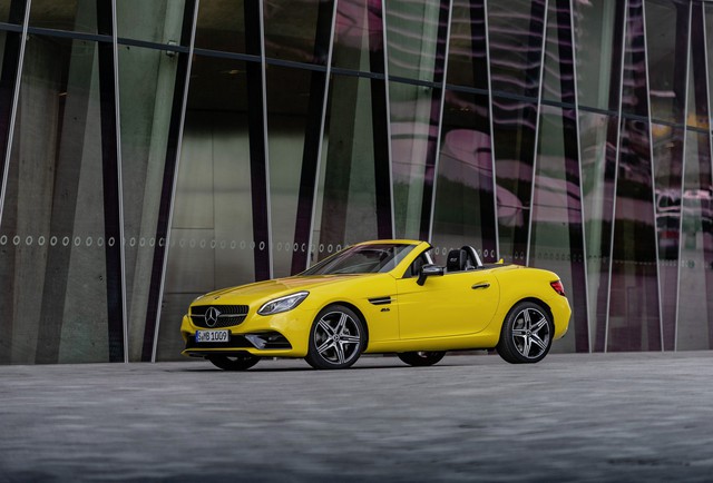 Mercedes-Benz chia tay SLC bằng Final Edition: Cái kết của một kỷ nguyên - Ảnh 2.