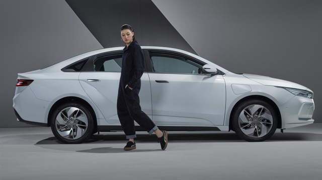 Xe 'mác Trung Quốc, chất Volvo' chính thức lộ diện