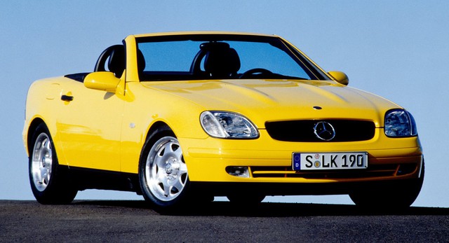 Mercedes-Benz SLC: 30 năm từ khởi đầu trong mơ tới cái kết lạc lối và những thiết lập tiêu chuẩn trên xe Mẹc hiện đại - Ảnh 2.