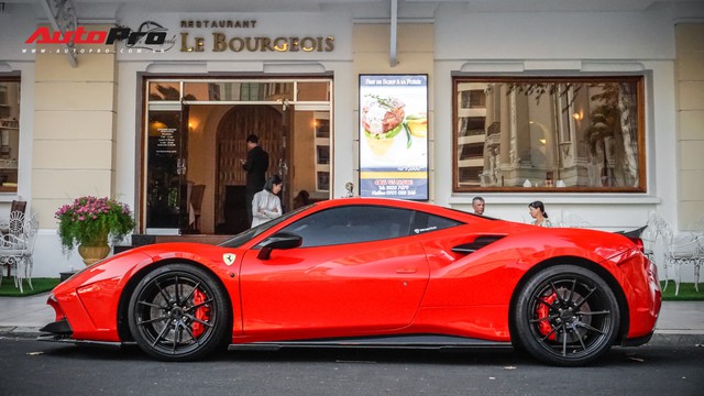Đại gia Sài Gòn, Đà Lạt chuyên buôn lớn khoe dàn xe Lamborghini, Ferrari khủng - Ảnh 5. Đại gia Sài Gòn, Đà Lạt chuyên buôn lớn khoe dàn xe Lamborghini, Ferrari khủng - Ảnh 5.