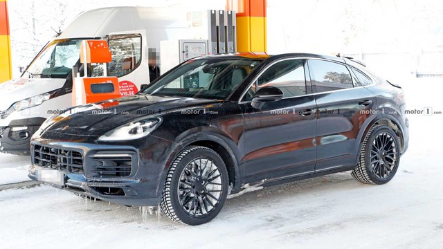 Porsche Cayenne Coupe đối đầu BMW X6 đã âm thầm tiến sát ngày lộ mặt - Ảnh 1.