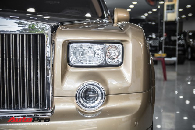 4 chi tiết biến Rolls-Royce Phantom của đại gia Sài Gòn độc nhất vô nhị - Ảnh 7. 4 chi tiết biến Rolls-Royce Phantom của đại gia Sài Gòn độc nhất vô nhị - Ảnh 7.