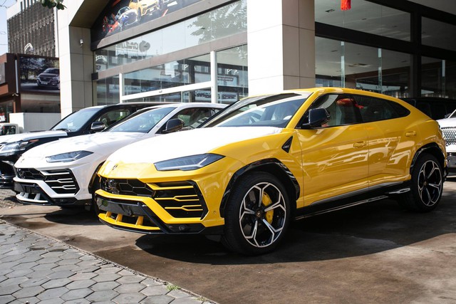 Một vòng tham quan những showroom siêu xe, xe siêu sang đại gia Campuchia thường lui tới - Ảnh 2. Một vòng tham quan những showroom siêu xe, xe siêu sang đại gia Campuchia thường lui tới - Ảnh 2.