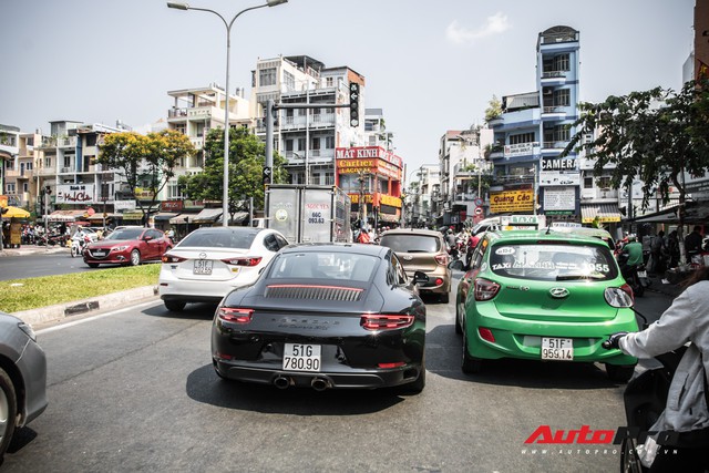 Đại gia Sài Gòn ra biển cho Porsche 911 Carrera GTS thứ tư Việt Nam - Ảnh 1.