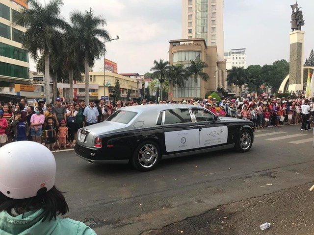 Dàn xe khủng của ông chủ cafe Trung Nguyên chở theo Hoa hậu và Á hậu, sẵn sàng hành trình xuyên Việt 2019 - Ảnh 12.