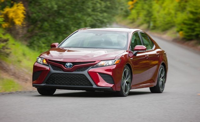 Toyota mở rộng đội hình xe lớn nhất lịch sử: Ra mắt 12 xe mới trong 3 năm tới nhưng điều đáng tiếc thuộc về Land Cruiser - Ảnh 2. Toyota mở rộng đội hình xe lớn nhất lịch sử: Ra mắt 12 xe mới trong 3 năm tới nhưng điều đáng tiếc thuộc về Land Cruiser - Ảnh 2.