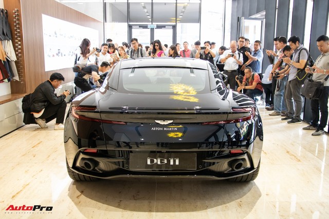 Chi tiết Aston Martin DB11 có giá 15,686 tỷ đồng vừa ra mắt tại Việt Nam, 2 chiếc đã tìm được khách hàng - Ảnh 8.
